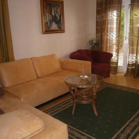 Holiday Adriatic Vakantiehuis Podgorica